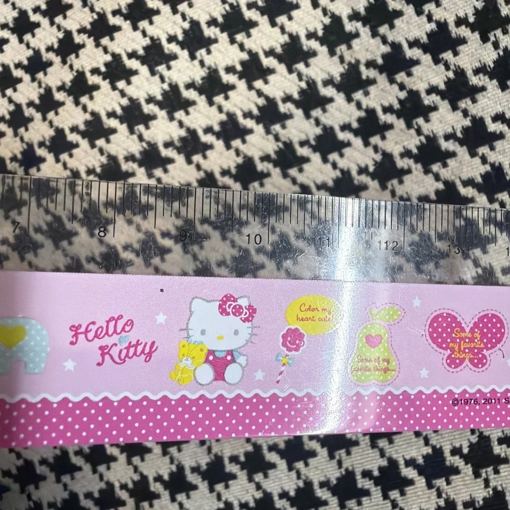 Sanrio Hello Kitty With‎ Bow 2011 Pink Graphic School Ruler Pink Plastic 6.5x1